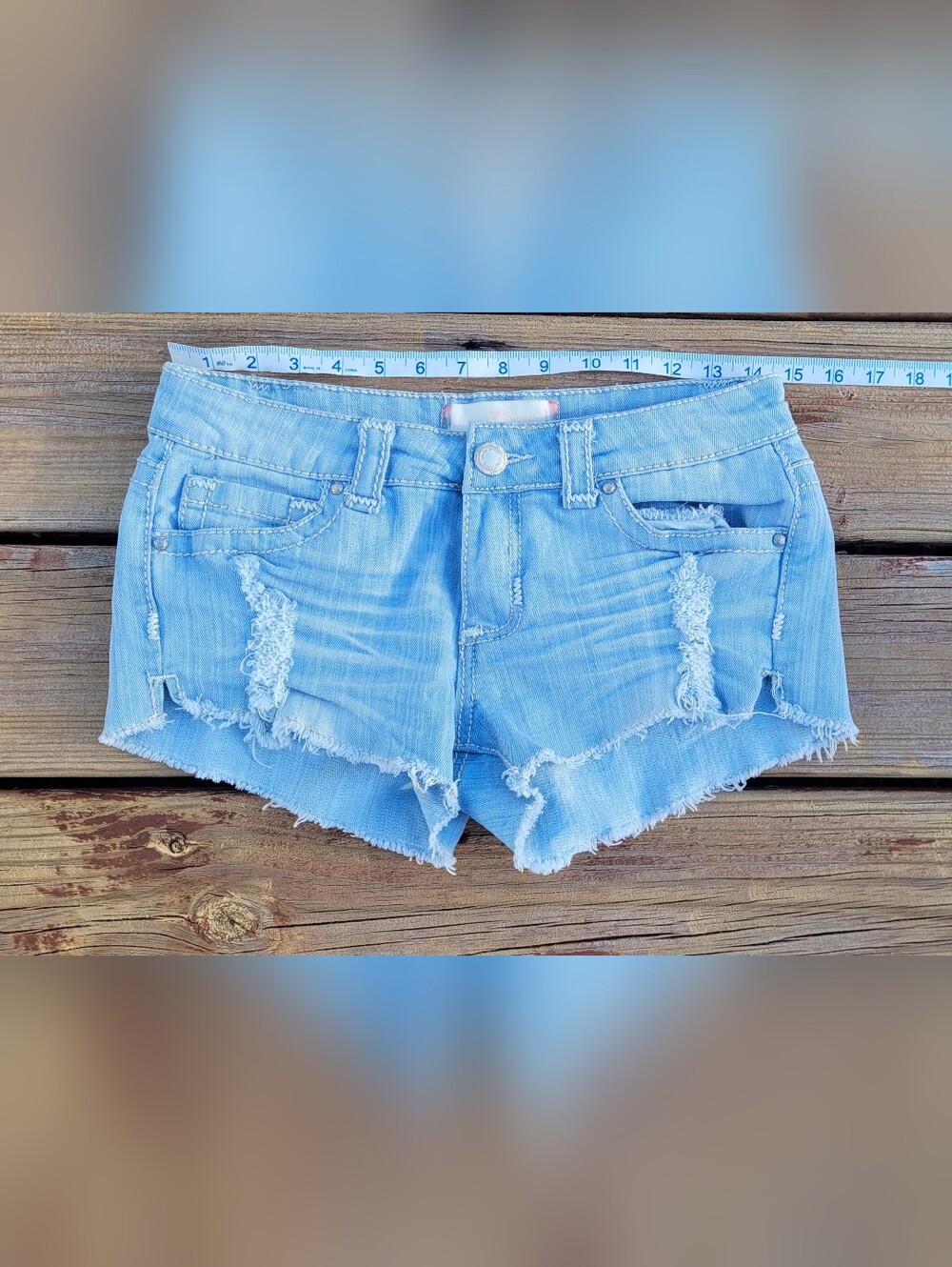Light Blue Distressed Denim Women’s Shorts Almost Famous Size 5 Y2k 2000 Low